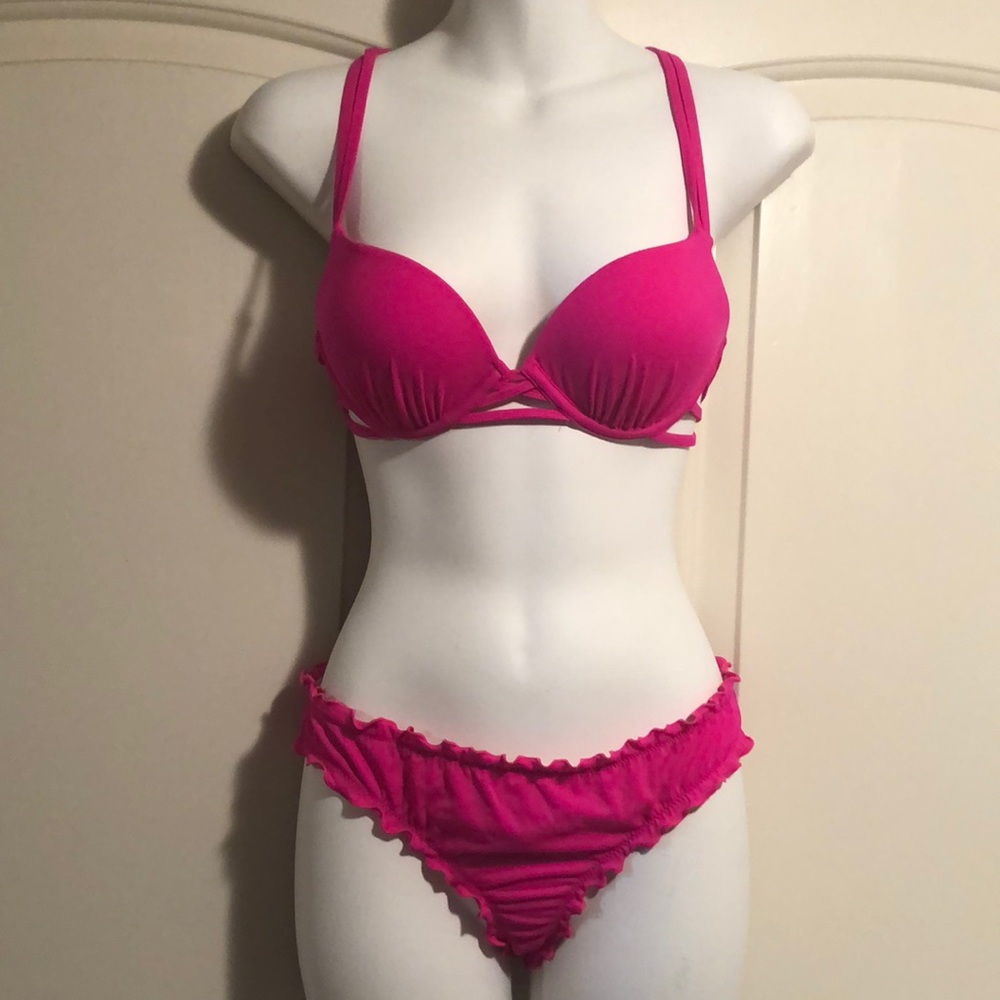 Strappy bikini